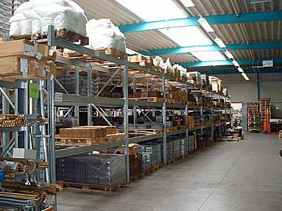 Store for prefabricated components